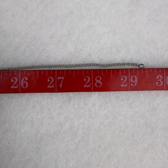 Vintage Silver Tone Rhinestone Pendant Necklace Elegant Mesh Leaf Design Jewelry - Picture 6 of 6